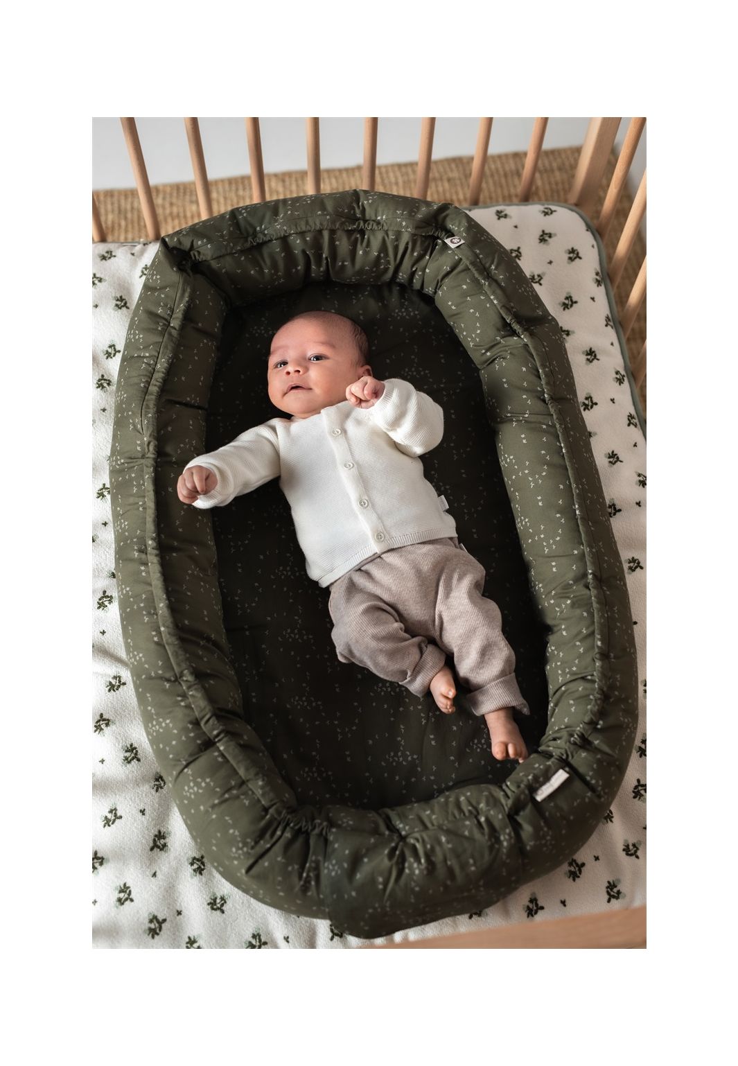 Noppies Baby Comfort Babynestje Botanical Baby nest - Beetle